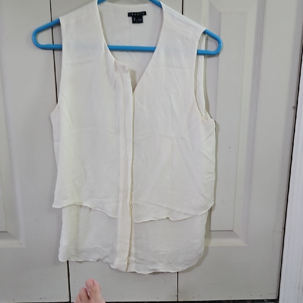Theory White Asymmetrical Buttoned Blouse with Mandarin Collar